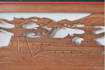 アンティーク建具　大正から昭和初期　黒漆枠　松竹梅や山水の風景を彫刻した欄間3枚セット　(R-085636)