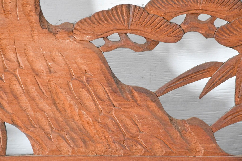 アンティーク建具　大正から昭和初期　黒漆枠　松竹梅や山水の風景を彫刻した欄間3枚セット　(R-085636)