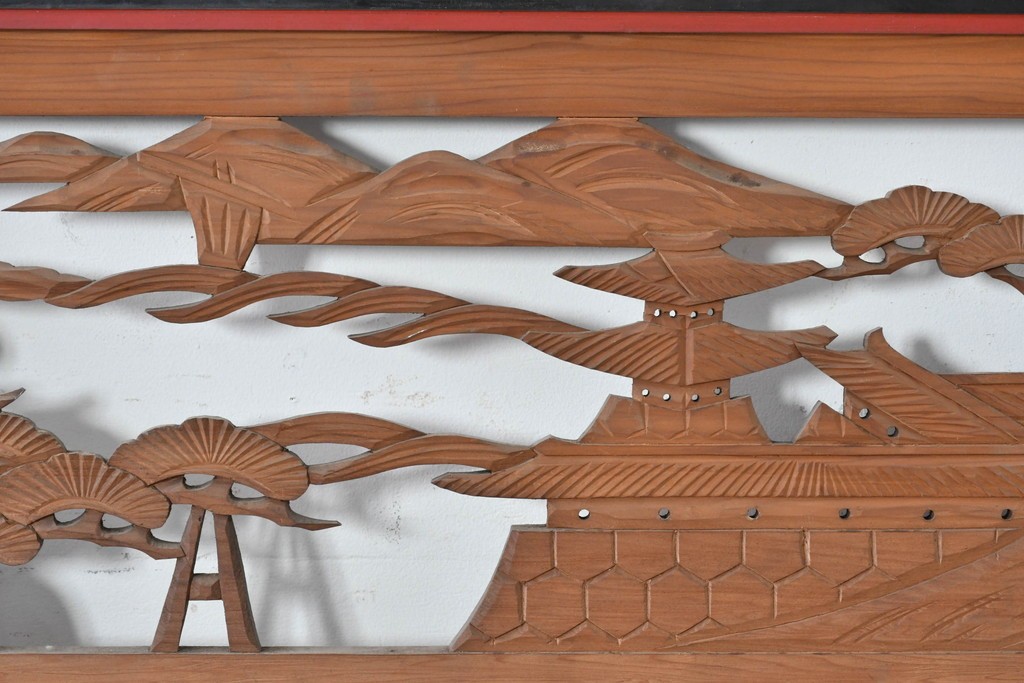 アンティーク建具　大正から昭和初期　黒漆枠　松竹梅や山水の風景を彫刻した欄間3枚セット　(R-085636)