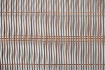 アンティーク建具　明治から大正期　黒塗り枠の繊細な筬欄間1枚　(R-085638)