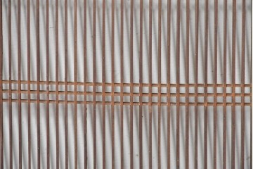 アンティーク建具　明治から大正期　黒塗り枠の繊細な筬欄間1枚　(R-085638)