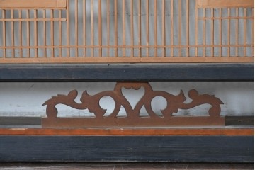 アンティーク建具　昭和初期　上手物‼　組子と透かし彫りが美しい欄間2枚セット　(R-085639)