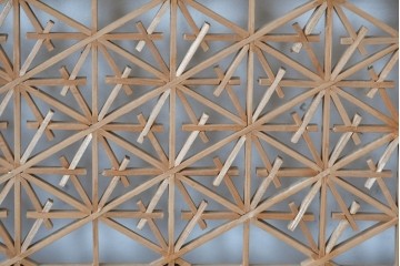 アンティーク建具　昭和初期　上手物‼　組子と透かし彫りが美しい欄間2枚セット　(R-085639)