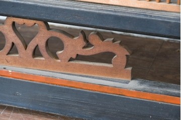 アンティーク建具　昭和初期　上手物‼　組子と透かし彫りが美しい欄間2枚セット　(R-085639)