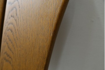 中古　美品　希少な廃番品　浜本工芸　オーク材　フェイクレザー　扇形背もたれのモダンなダイニングチェア3脚セット　(R-085641)