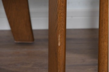 中古　美品　希少な廃番品　浜本工芸　オーク材　フェイクレザー　扇形背もたれのモダンなダイニングチェア3脚セット　(R-085641)