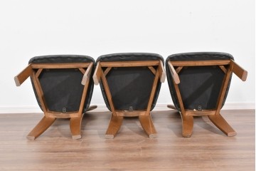 中古　美品　希少な廃番品　浜本工芸　オーク材　フェイクレザー　扇形背もたれのモダンなダイニングチェア3脚セット　(R-085641)