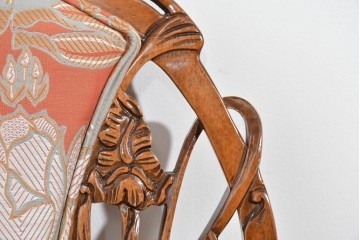 中古　美品　最高級モデル　メデア(Medea)　ART-919　アール・ヌーヴォー様式　繊細な彫刻装飾が魅力のアームチェア　定価約65万円相当　(R-085642)