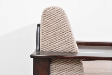 中古　美品　希少な廃番品　北海道民芸家具　HM220　重厚な木部フレームが魅力のイージーチェア　(R-085645)