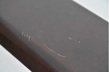 中古　美品　希少な廃番品　北海道民芸家具　HM220　重厚な木部フレームが魅力のイージーチェア　(R-085645)