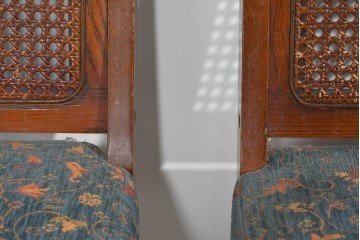 中古　三越家具(現カントリーハウス)　Brugge(ブルージュ)　籐張り背もたれとターニングレッグのサイドチェア2脚セット　(R-085646)