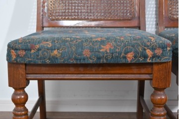 中古　三越家具(現カントリーハウス)　Brugge(ブルージュ)　籐張り背もたれとターニングレッグのサイドチェア2脚セット　(R-085646)