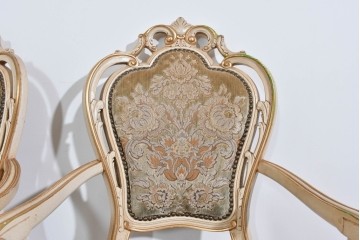 イタリアヴィンテージ　イタリア高級家具　SILIK(シリック)　華やかなロココ調装飾のダイニングチェア3脚　セット定価約124万円相当　(R-085648)
