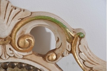 イタリアヴィンテージ　イタリア高級家具　SILIK(シリック)　華やかなロココ調装飾のダイニングチェア3脚　セット定価約124万円相当　(R-085648)