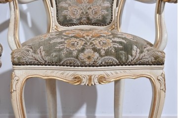 イタリアヴィンテージ　イタリア高級家具　SILIK(シリック)　華やかなロココ調装飾のダイニングチェア3脚　セット定価約124万円相当　(R-085648)