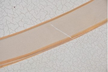 中古　イタリア高級家具　SILIK(シリック)　希少な小振りサイズのダイニングテーブル　定価約140万円相当　(R-085649)