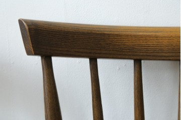 中古　美品　ナガノインテリア　タモ材　ゆったりとした座面フォルムが心地よい回転式ダイニングチェア2脚セット　(R-085651)