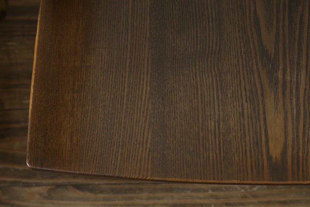 中古　美品　ナガノインテリア　タモ材　ゆったりとした座面フォルムが心地よい回転式ダイニングチェア2脚セット　(R-085651)