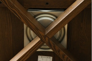 中古　美品　ナガノインテリア　タモ材　ゆったりとした座面フォルムが心地よい回転式ダイニングチェア2脚セット　(R-085651)