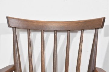 中古　美品　ナガノインテリア　タモ材　ゆったりとした座面フォルムが心地よい回転式ダイニングチェア2脚セット　(R-085651)