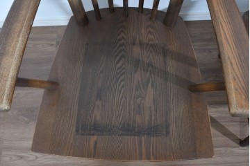 中古　美品　ナガノインテリア　タモ材　ゆったりとした座面フォルムが心地よい回転式ダイニングチェア2脚セット　(R-085651)