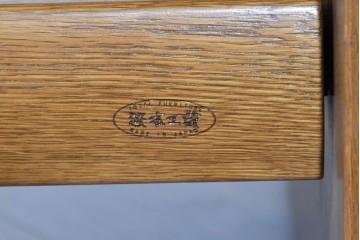 中古　美品　浜本工芸　上質な木肌が映える引き出し付きのセンターテーブル　定価約9万円　(R-085652)