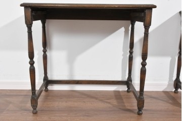 和製アンティーク　挽物脚がクラシカルなネストテーブル　(R-085656)