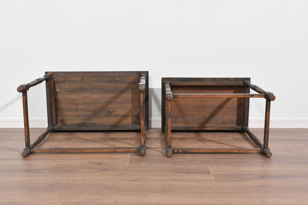 和製アンティーク　挽物脚がクラシカルなネストテーブル　(R-085656)