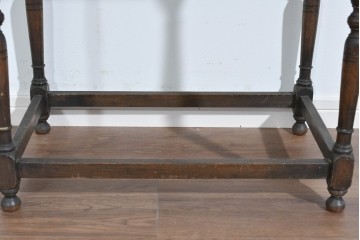 和製アンティーク　挽物脚がクラシカルなネストテーブル　(R-085656)