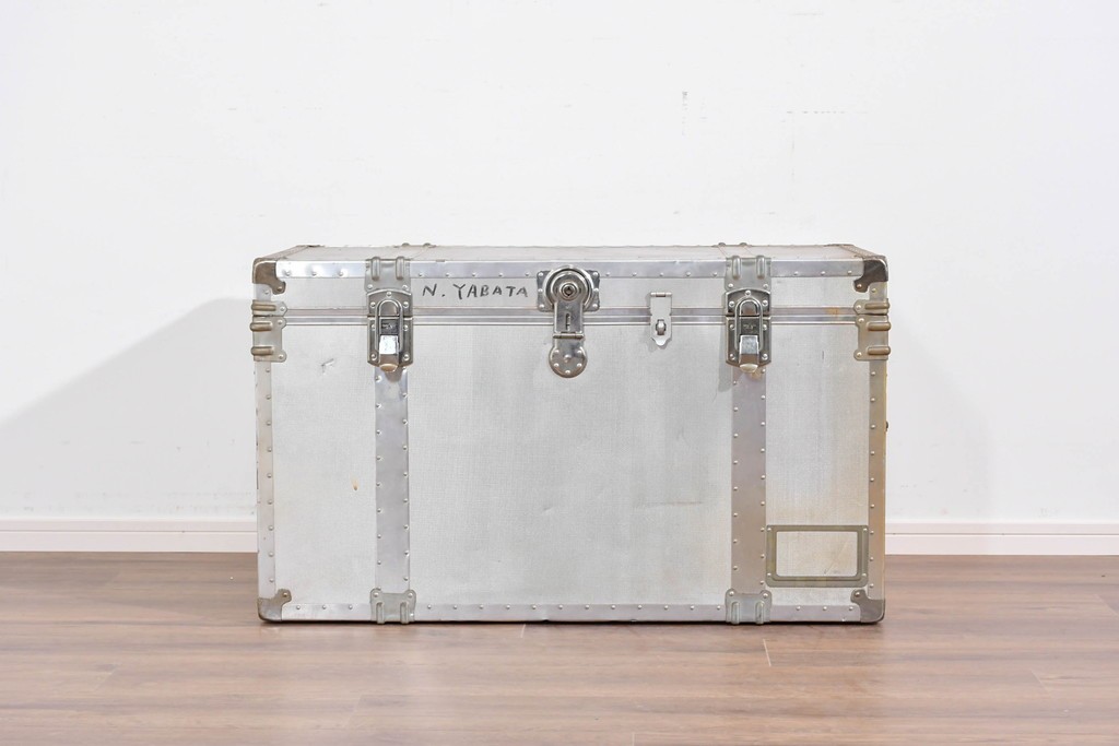 和製ヴィンテージ　昭和中期～後期　無骨な金具使いが魅力の船トランク　(R-085657)