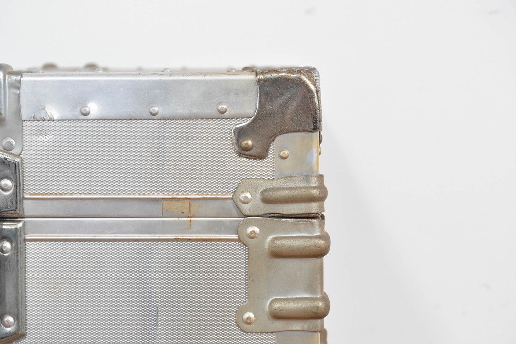 和製ヴィンテージ　昭和中期～後期　無骨な金具使いが魅力の船トランク　(R-085657)