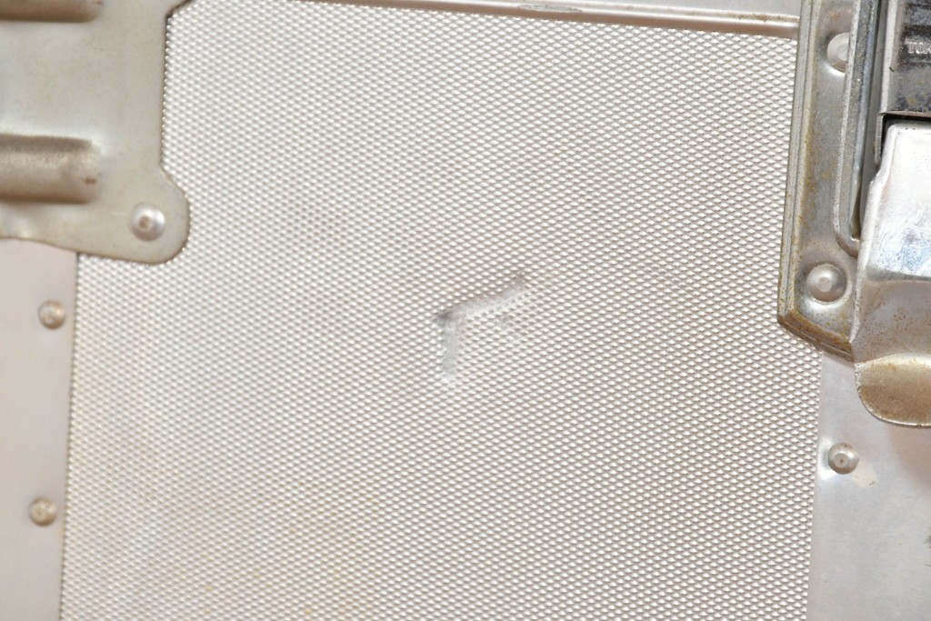 和製ヴィンテージ　昭和中期～後期　無骨な金具使いが魅力の船トランク　(R-085657)