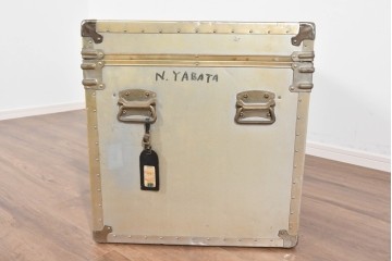 和製ヴィンテージ　昭和中期～後期　無骨な金具使いが魅力の船トランク　(R-085657)