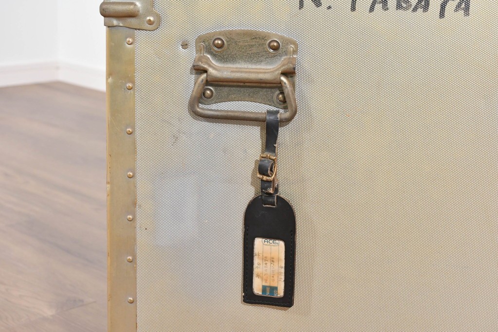 和製ヴィンテージ　昭和中期～後期　無骨な金具使いが魅力の船トランク　(R-085657)
