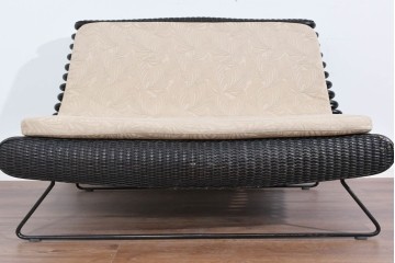 ヴィンテージ家具　籐(ラタン)　軽やかな曲線構造が魅力の2人掛けソファ　(R-085658)