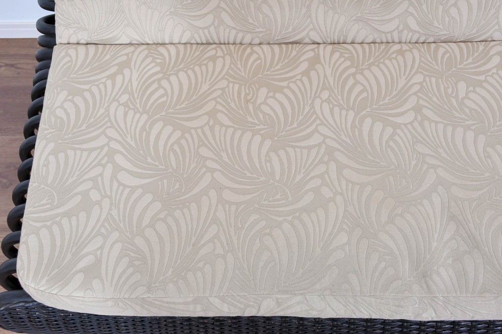 ヴィンテージ家具　籐(ラタン)　軽やかな曲線構造が魅力の2人掛けソファ　(R-085658)