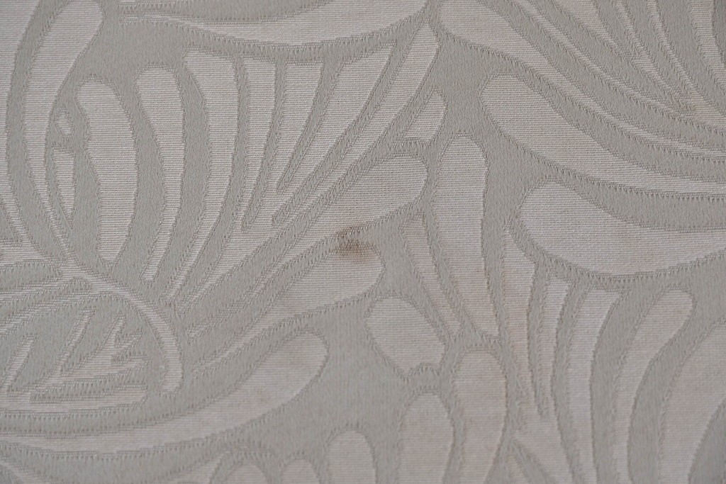 ヴィンテージ家具　籐(ラタン)　軽やかな曲線構造が魅力の2人掛けソファ　(R-085658)