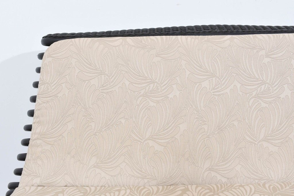 ヴィンテージ家具　籐(ラタン)　軽やかな曲線構造が魅力の2人掛けソファ　(R-085658)