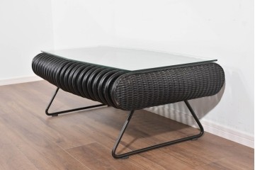 ヴィンテージ家具　籐(ラタン)　立体的な曲線フレームが特徴のガラス天板付きセンターテーブル　(R-085659)