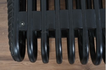 ヴィンテージ家具　籐(ラタン)　立体的な曲線フレームが特徴のガラス天板付きセンターテーブル　(R-085659)