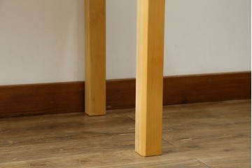 中古　美品　杉工場　木と風シリーズ　メープル材　直線的なデザインが美しいデスク・チェア・デスクワゴンの3点セット　定価約15万円　(R-085660)