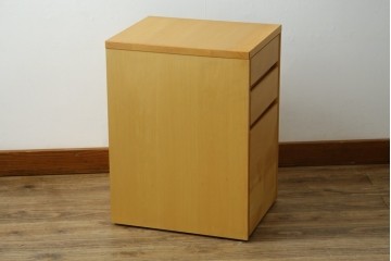 中古　美品　杉工場　木と風シリーズ　メープル材　直線的なデザインが美しいデスク・チェア・デスクワゴンの3点セット　定価約15万円　(R-085660)