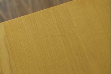 中古　美品　杉工場　木と風シリーズ　メープル材　直線的なデザインが美しいデスク・チェア・デスクワゴンの3点セット　定価約15万円　(R-085660)