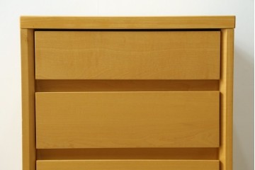 中古　美品　杉工場　木と風シリーズ　メープル材　直線的なデザインが美しいデスク・チェア・デスクワゴンの3点セット　定価約15万円　(R-085660)