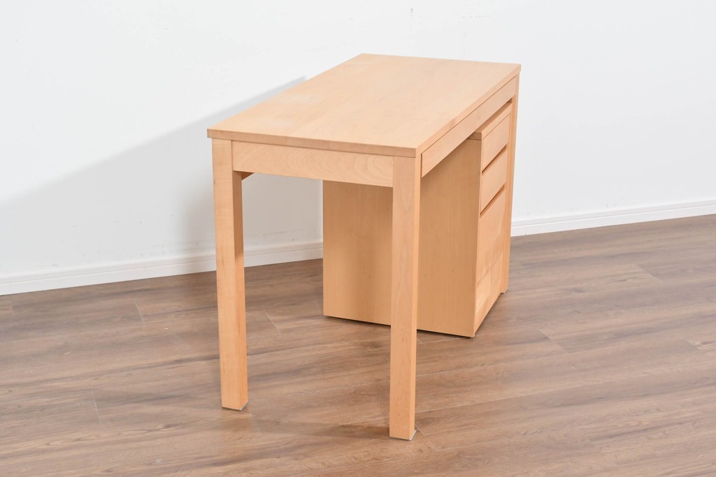 中古　美品　杉工場　木と風シリーズ　メープル材　直線的なデザインが美しいデスク・チェア・デスクワゴンの3点セット　定価約15万円　(R-085660)