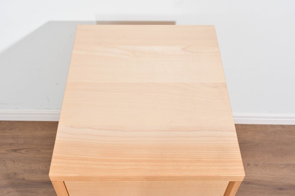 中古　美品　杉工場　木と風シリーズ　メープル材　直線的なデザインが美しいデスク・チェア・デスクワゴンの3点セット　定価約15万円　(R-085660)