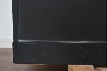 中古　美品　渡辺家具店　杢目の力強さと重厚な金具が調和した仙台箪笥　(R-085662)