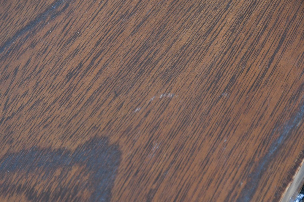 中古　美品　渡辺家具店　杢目の力強さと重厚な金具が調和した仙台箪笥　(R-085662)