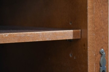 中古　希少!!　イタリア家具　Italia Bútor　ガラス扉の造形が美しいテレビボード　(R-085664)