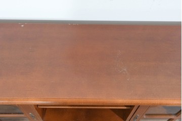 中古　希少!!　イタリア家具　Italia Bútor　ガラス扉の造形が美しいテレビボード　(R-085664)